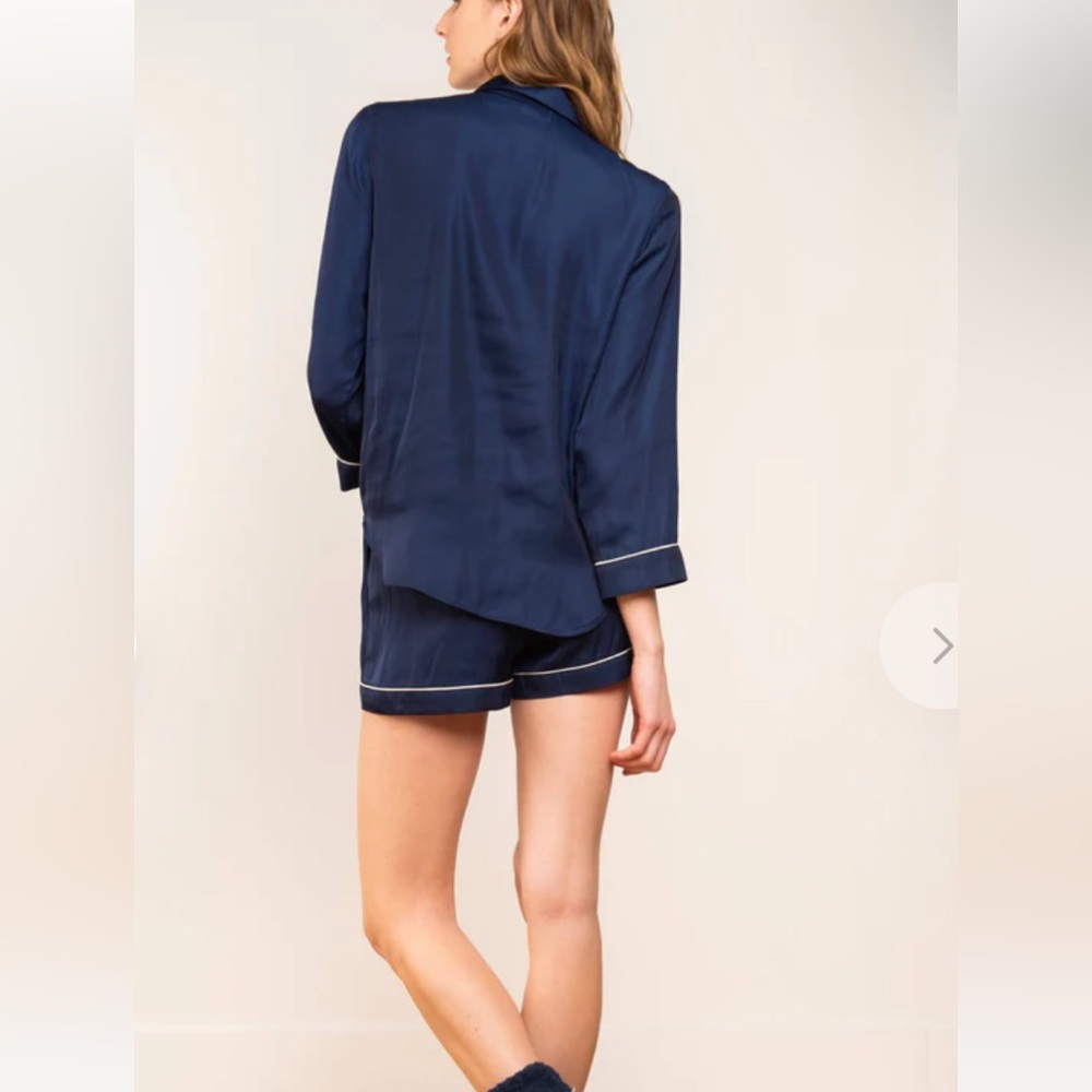NWOT Latte Love Navy Blue Satin Pajama Set Size M - Picture 3 of 7